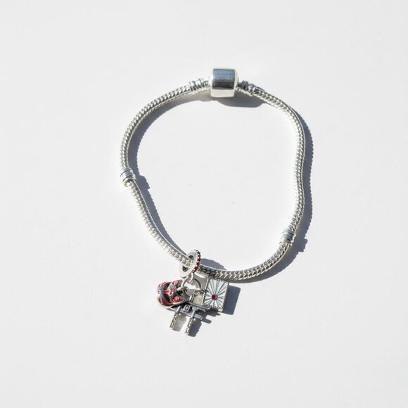 925 Sterling Silver Japanese Fox Face Charm - Picture 3 of 3